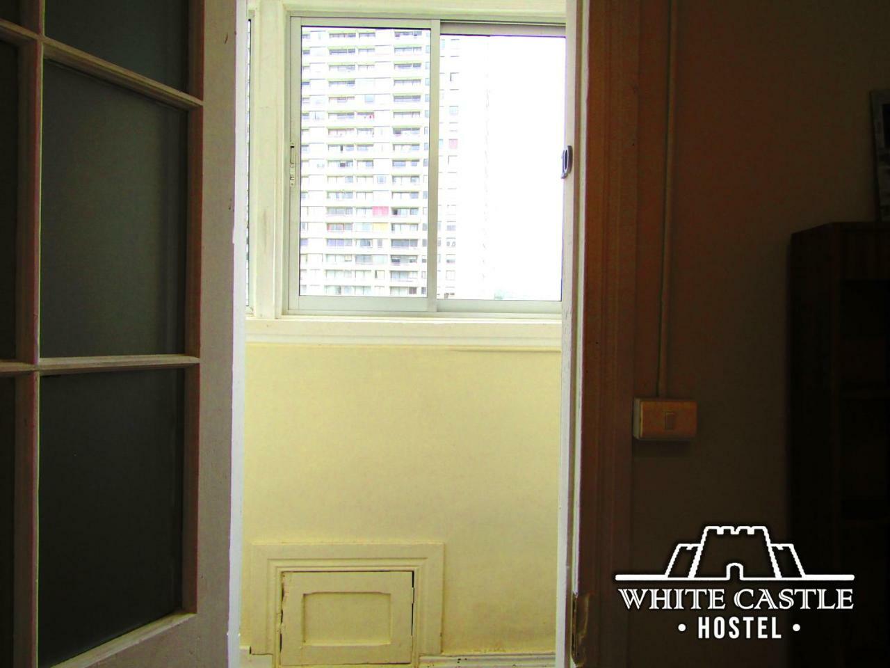 White Castle Hostel Вальпараїсо Екстер'єр фото