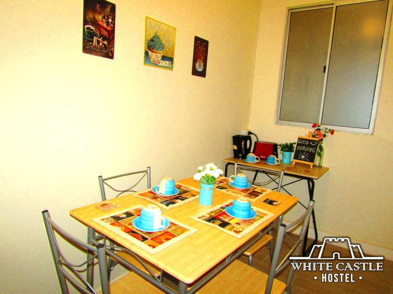 White Castle Hostel Вальпараїсо Екстер'єр фото